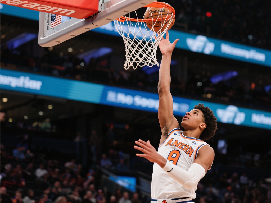 阿门神勇封盖范德彪,多点开花追近比分 阿门用一次封盖和一记三分,成功书写了赛场